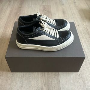 Rick Owen’s Black/Milk Vintage sneakers Size 39